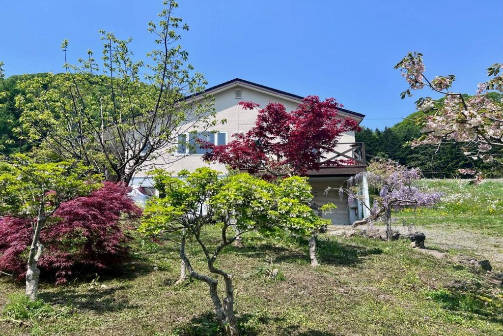 Yellow House by Lake Toya - Vacation STAY 66061v photo 2