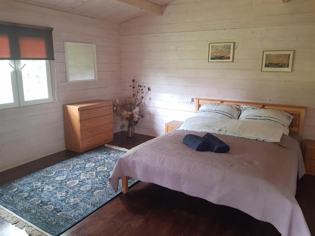 Campsite 37A - Wooden Cabins photo 3