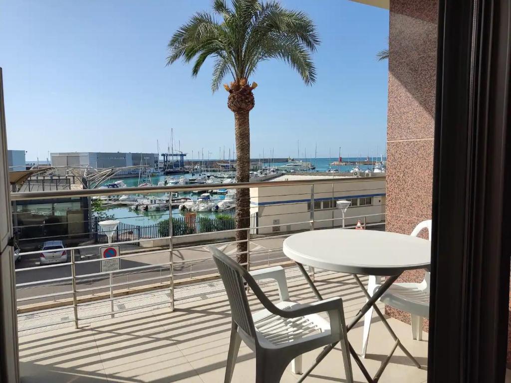 Apartamento frente al mar photo 2