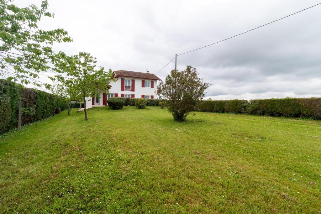 Maison Hacharria photo 3