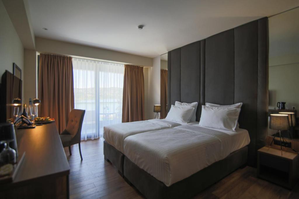 Glorius Hotel photo 3