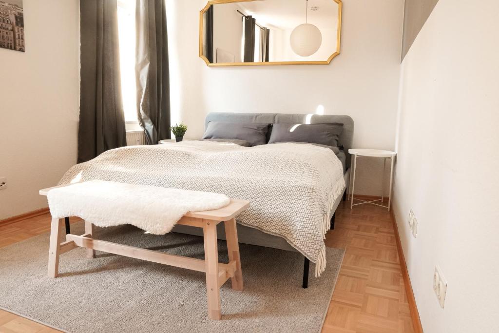 FULL HOUSE Studios - AB7 Apartments Halle