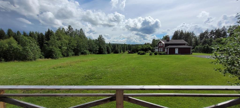 Cosy private cottage with stunning view photo 4