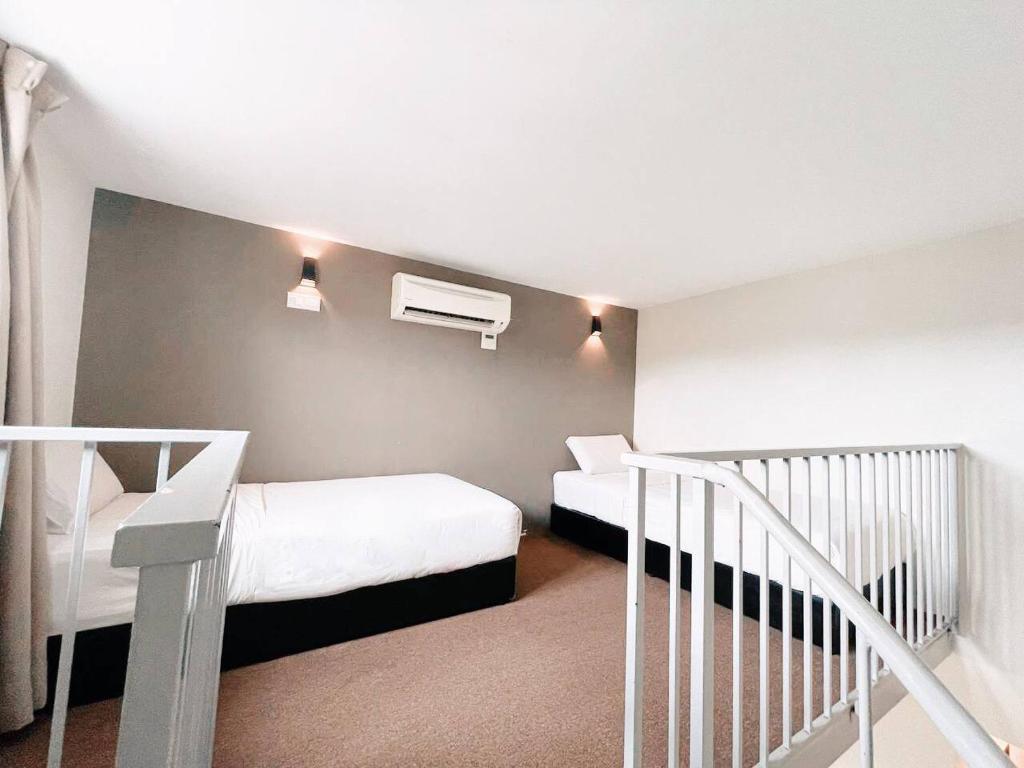 KARANG TIMUR MOTEL photo 2