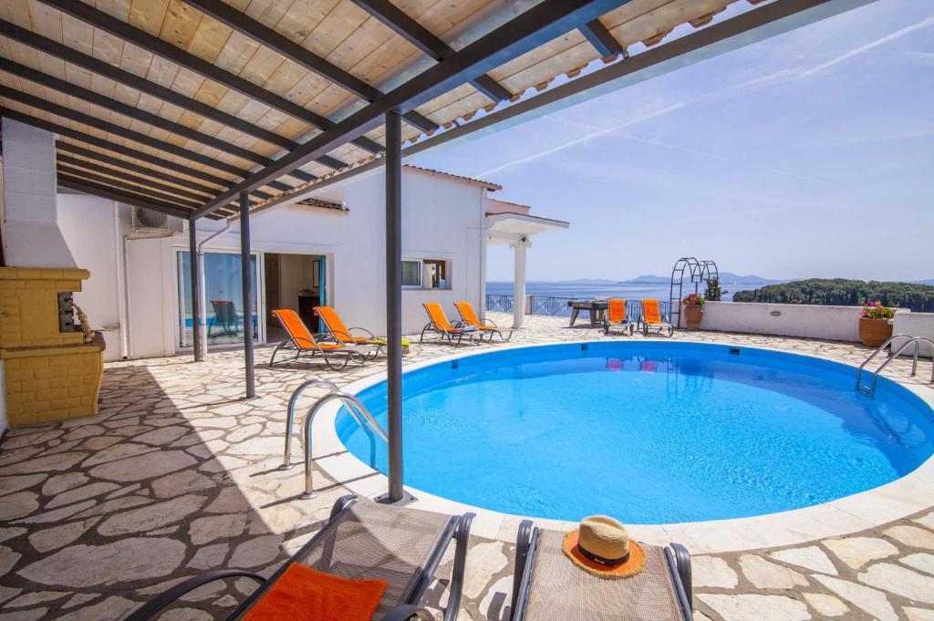 Villa Mary Lou by Villa Plus photo 4