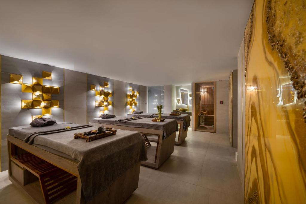 M SUITE Danang Beach