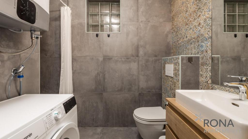 Rona apartments Lavanda and Lipa photo 4