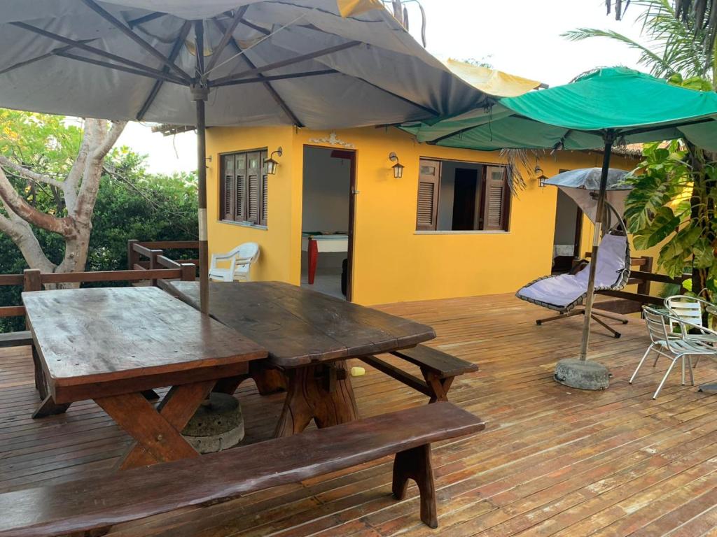 Excelente casa na Praia do Coqueiro com 4 suítes a 100m da praia photo 2