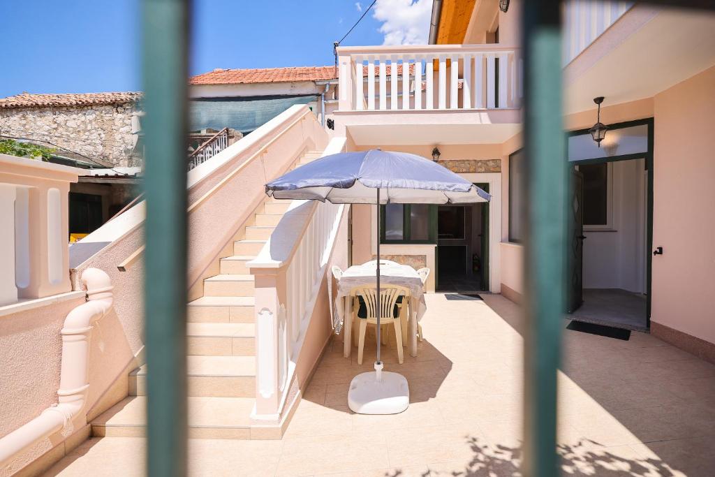 Two bedroom apartment near the sea photo 4
