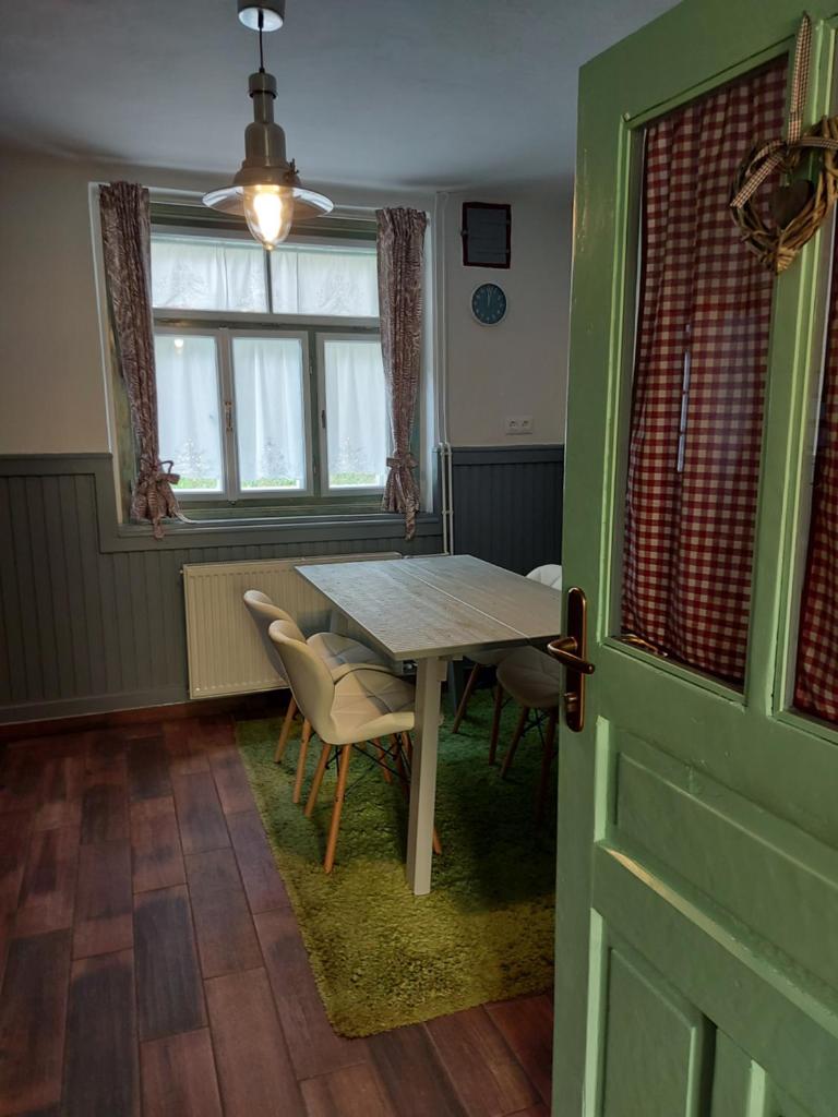 Pr' Šovarjo photo 2