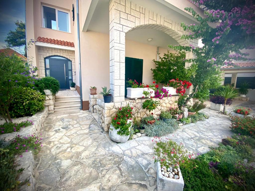 Apartmani Jolic photo 3