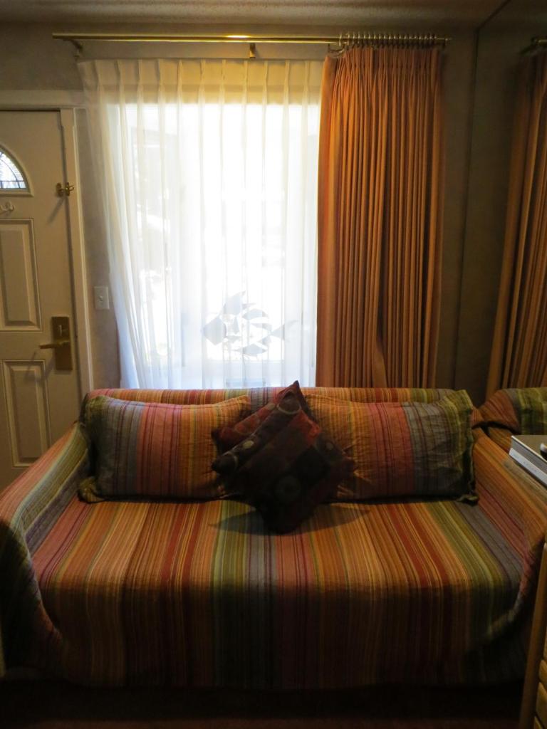 Stardust Lodge photo 2