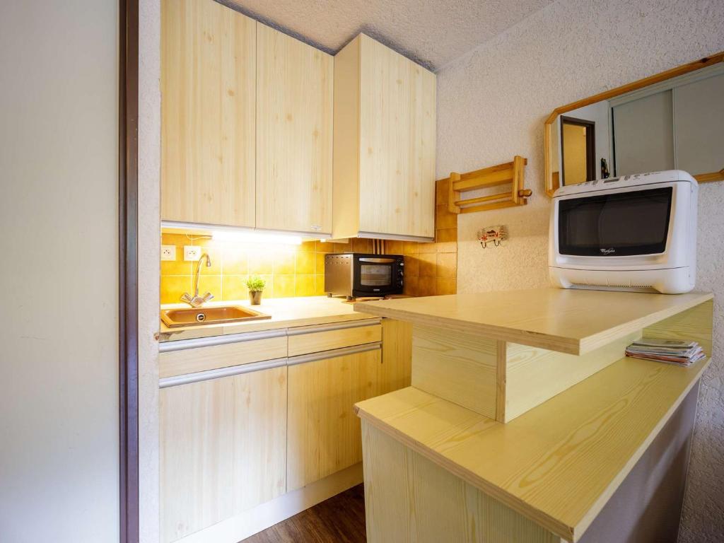 Studio Saint-Lary-Soulan, 1 pièce, 4 personnes - FR-1-296-413 photo 4