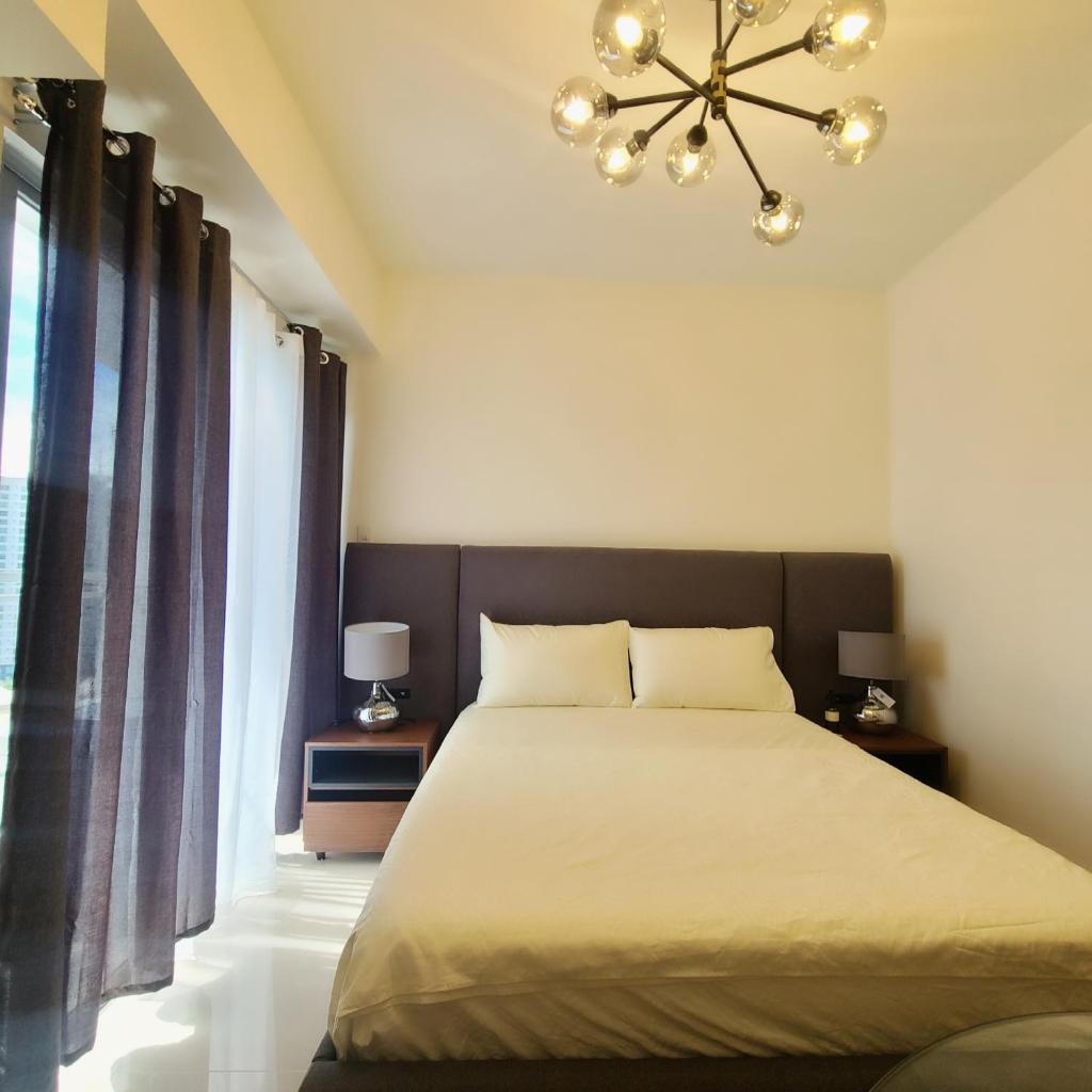 INSPIRIA Condo Free Airport Pickup for 3 nights stay or more photo 3