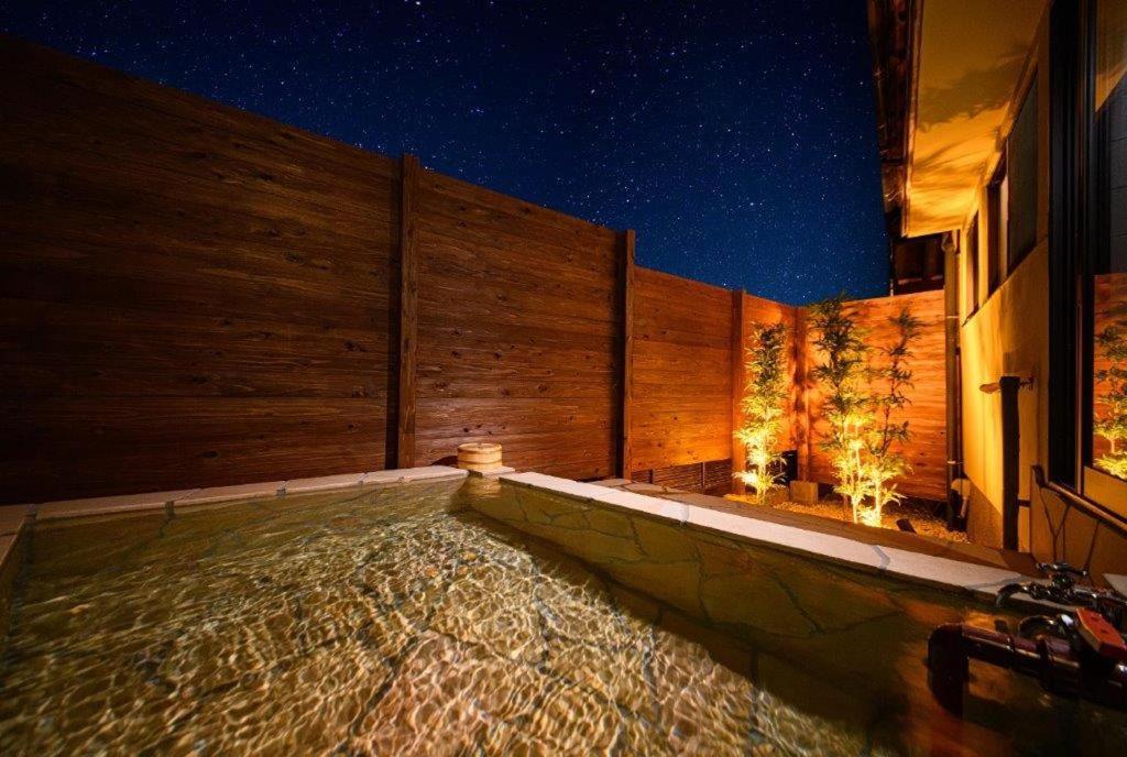竹取露天～情緒ある露天風呂付き貸し切り！House with open-air bath!! 2 bed rooms/Parking lot for 3 cars!