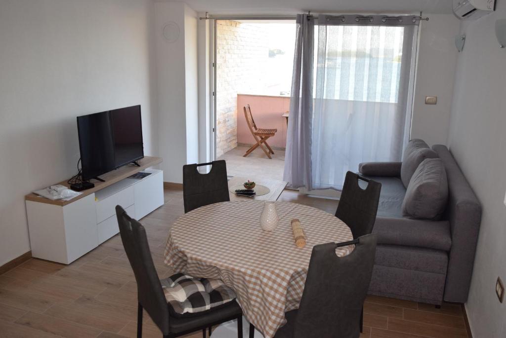 Apartmani Jelenić photo 3
