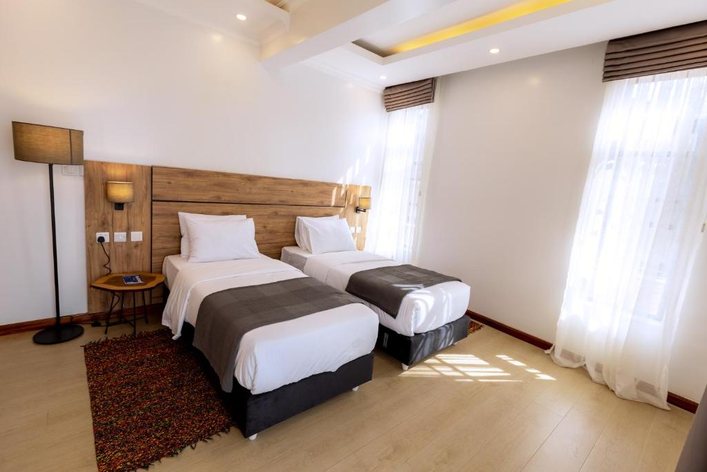 MAYA Boutique and Residences photo 2