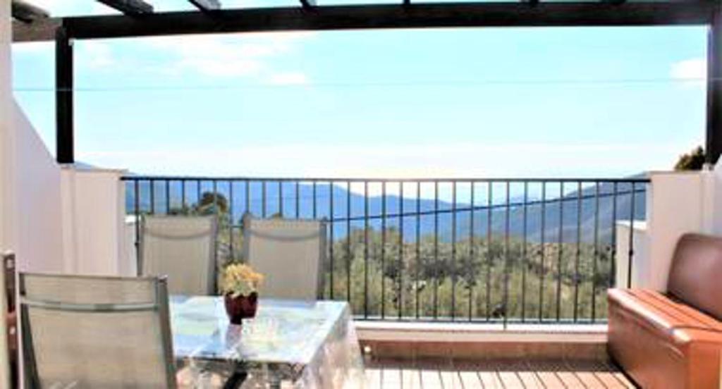 2 bedrooms appartement with shared pool enclosed garden and wifi at La Canada photo 1