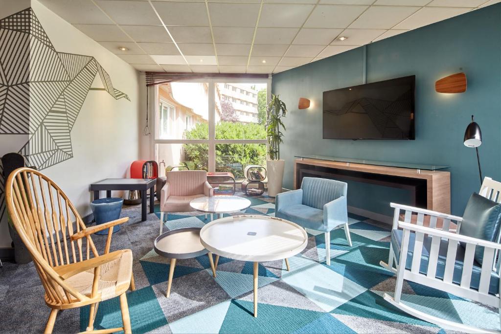 노보텔 세르지 퐁투아스 (Novotel Cergy Pontoise) - Thumbnail image