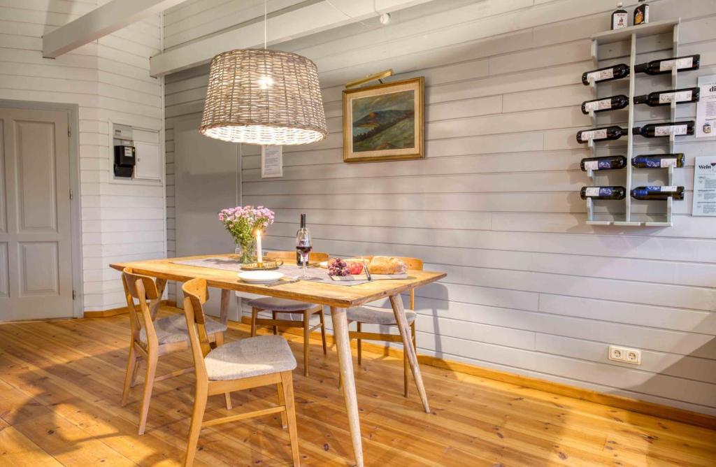 traumHaff - Sea Hideaway Ostsee Region - privates NORDICSPA, Kamin, Kunst, Hund 300m zum Strand photo 4