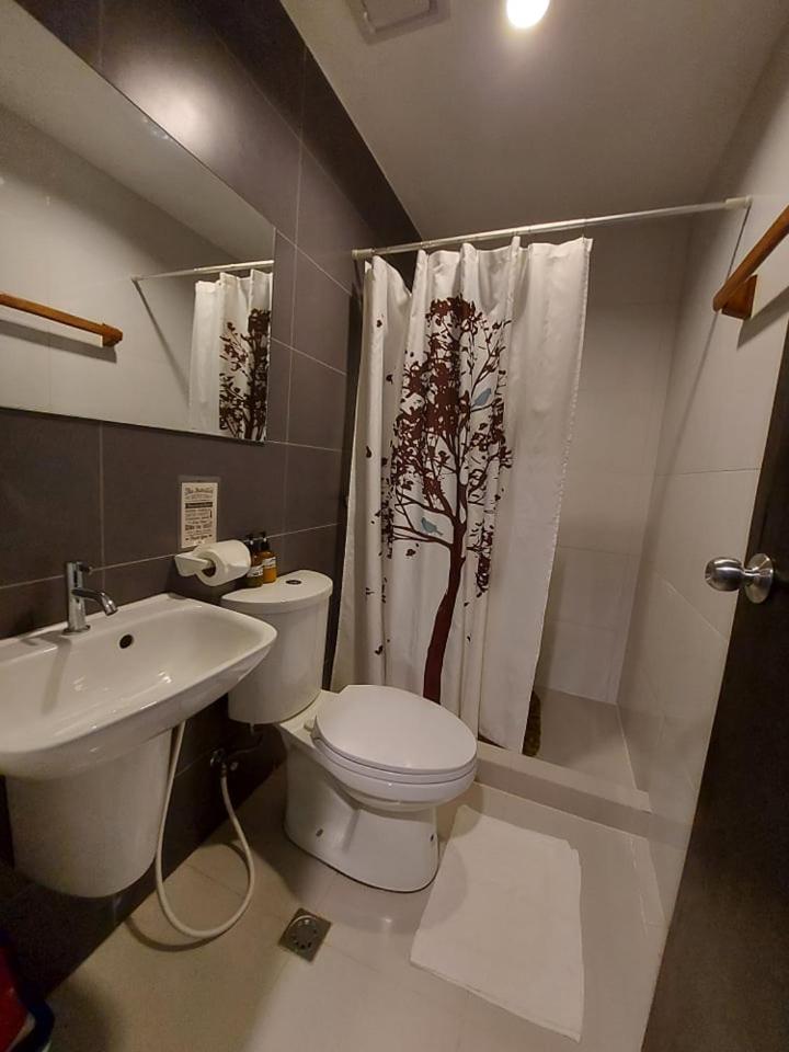 Acacia Garden Inn - Tap to explore photos