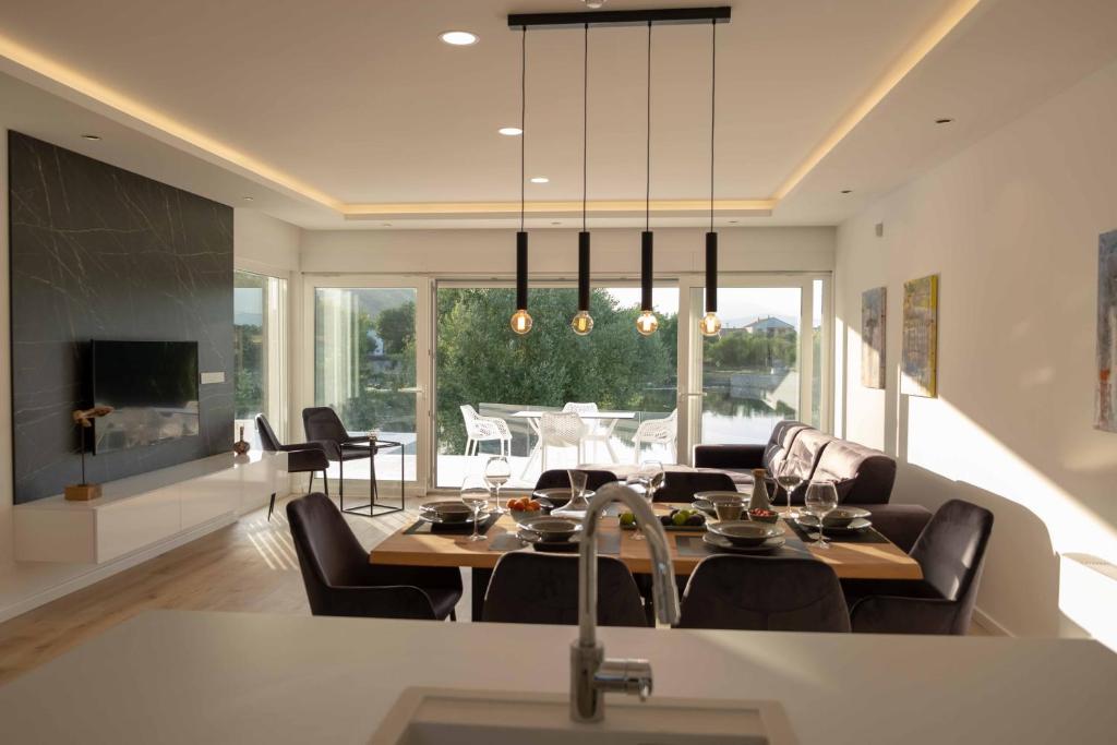 Mostar - Luxury Villa Buna photo 4
