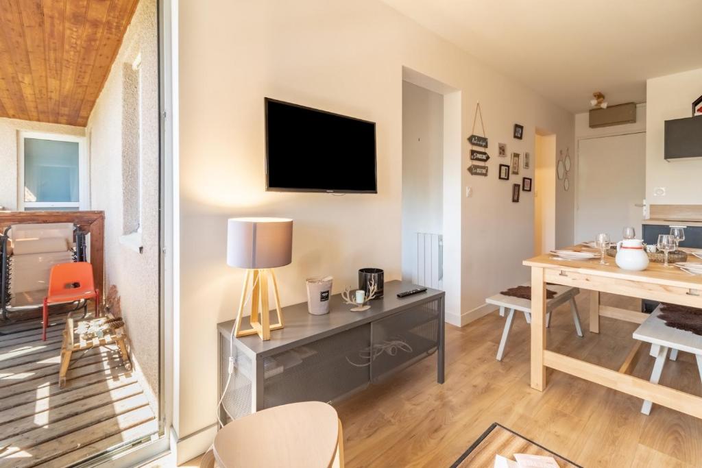 Le cocon ideal pour six personnes avec vue sur les montagnes photo 3