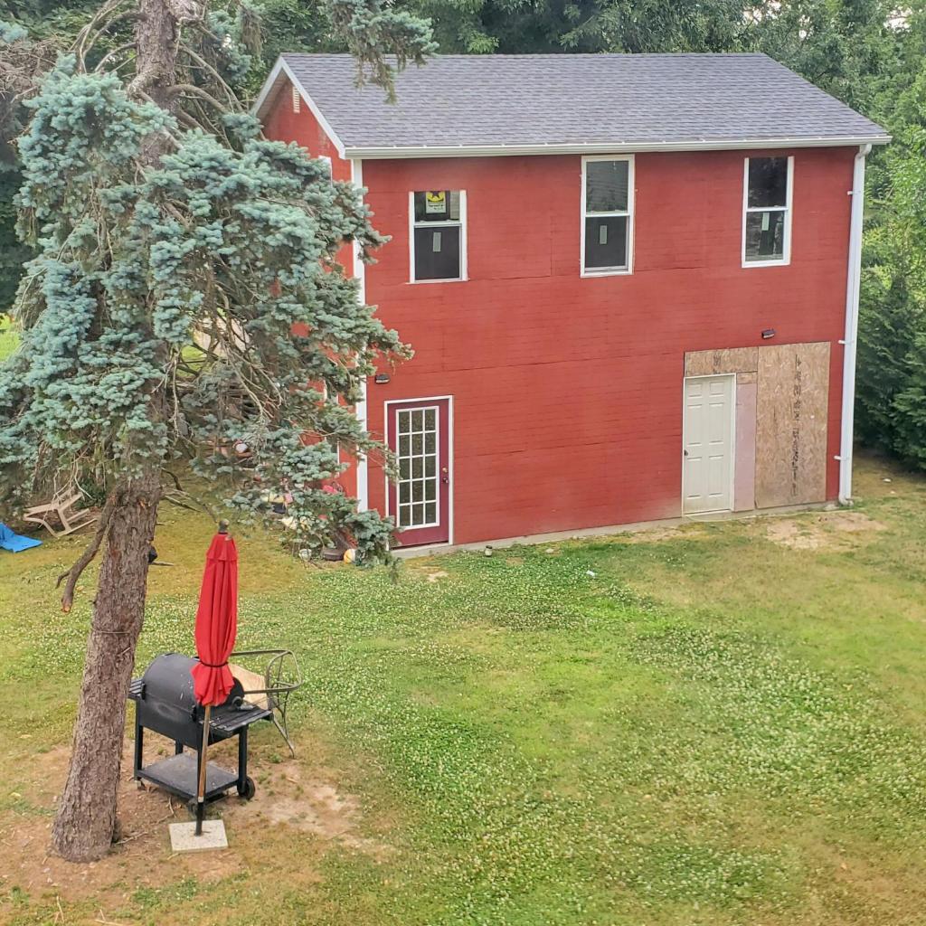 Room in Cabin - Camping Cabin With Sauna Access 1st Fl- photo 2