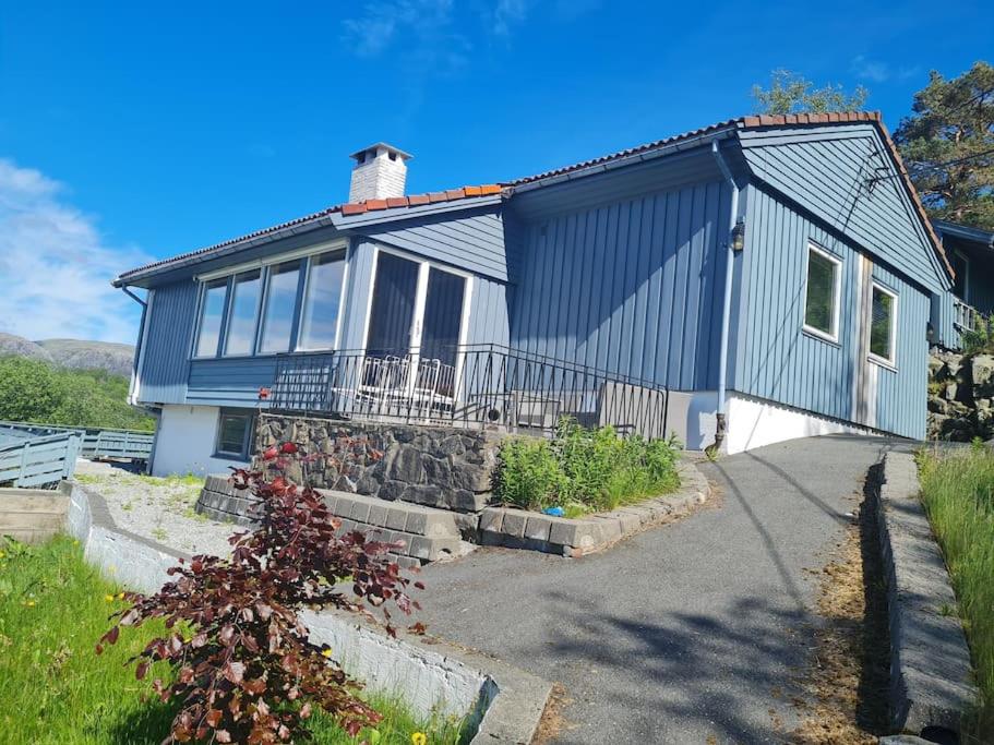 Beautiful Villa with amazing view in Bergen. photo 1