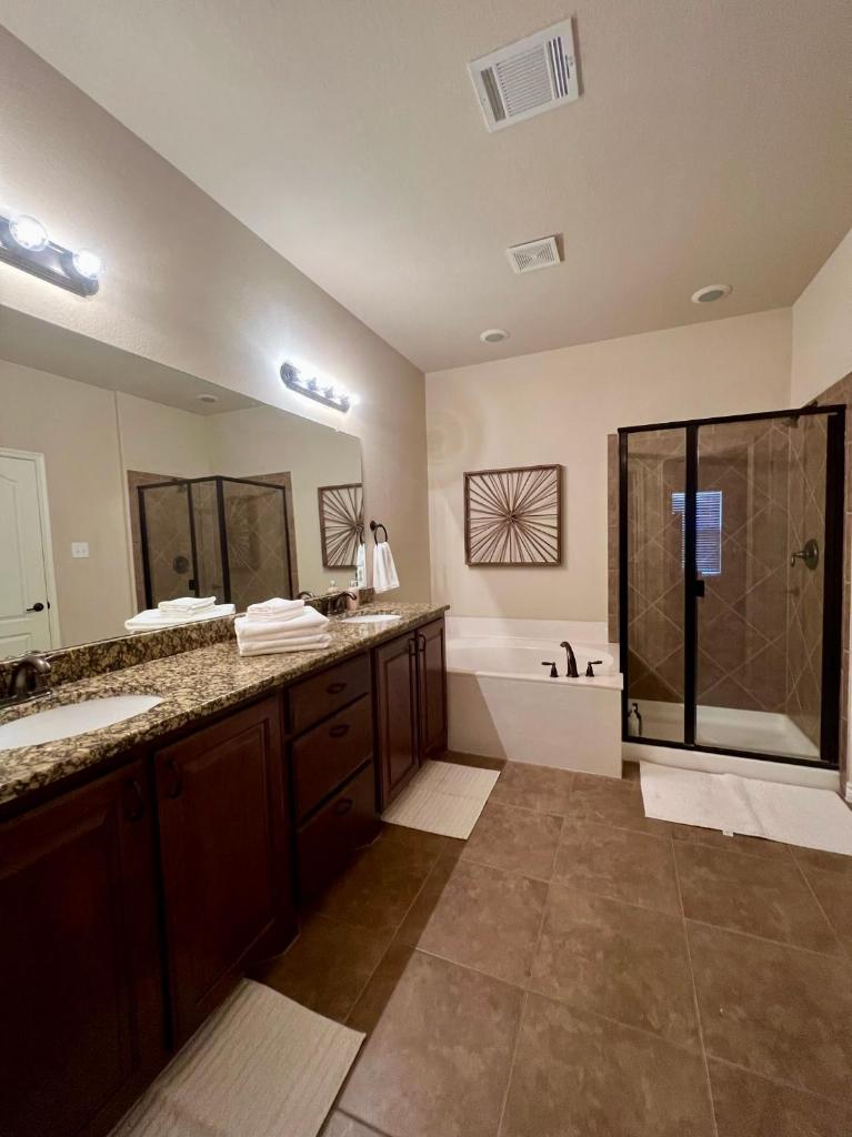 Luxury Legacy West Townhouse photo 4
