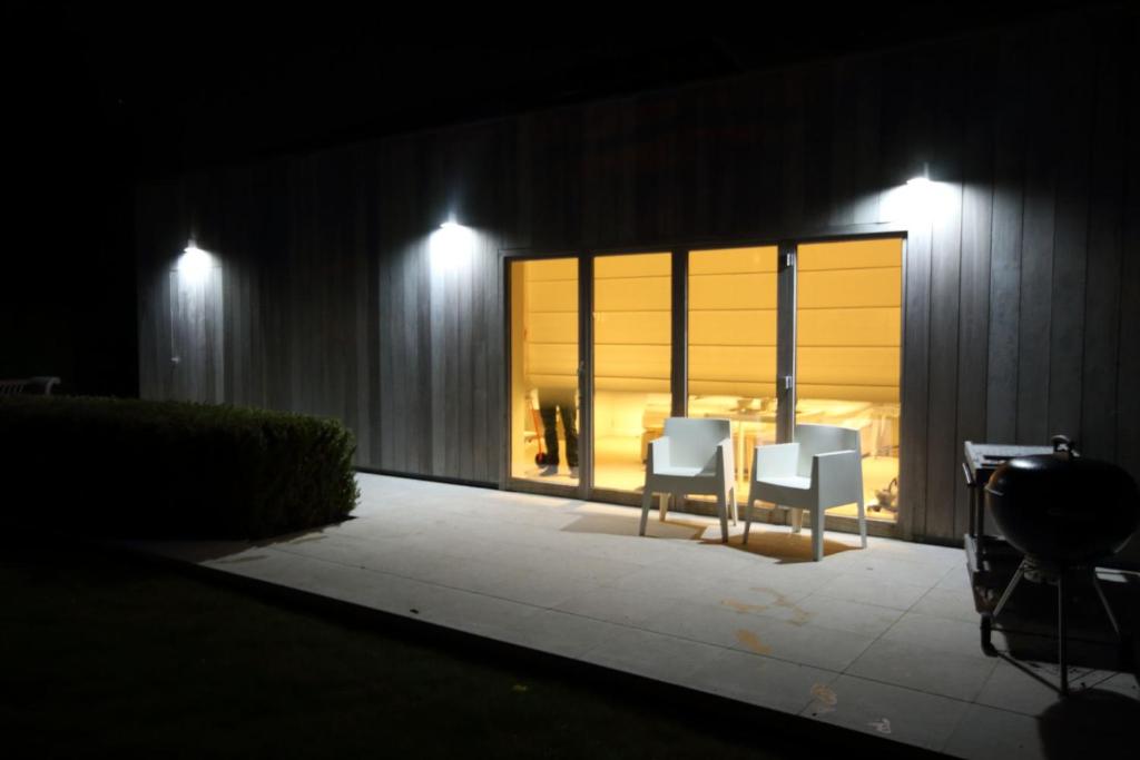 Gardenhouse 'The Block' - Ostend - private garden - IR cabine - AC photo 1