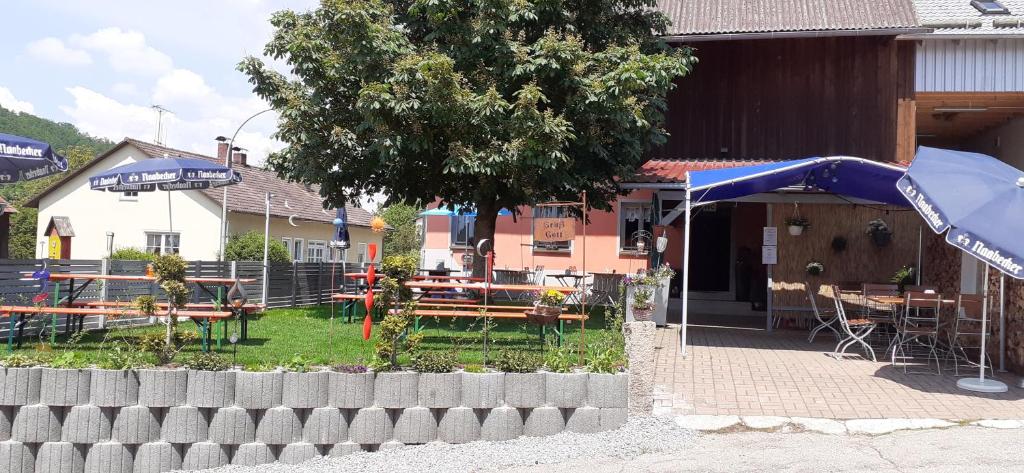 Schöne Ferienwohnung mit großer Terrasse. photo 2