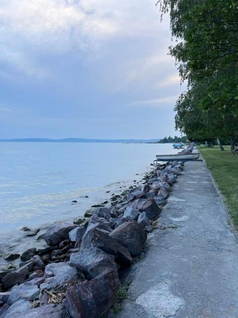 Balatonakarattya Magaspart photo 3