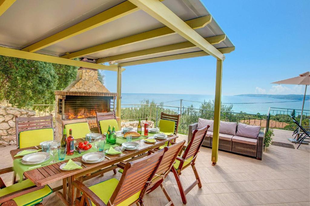 Villa Chrissos by Villa Plus photo 3