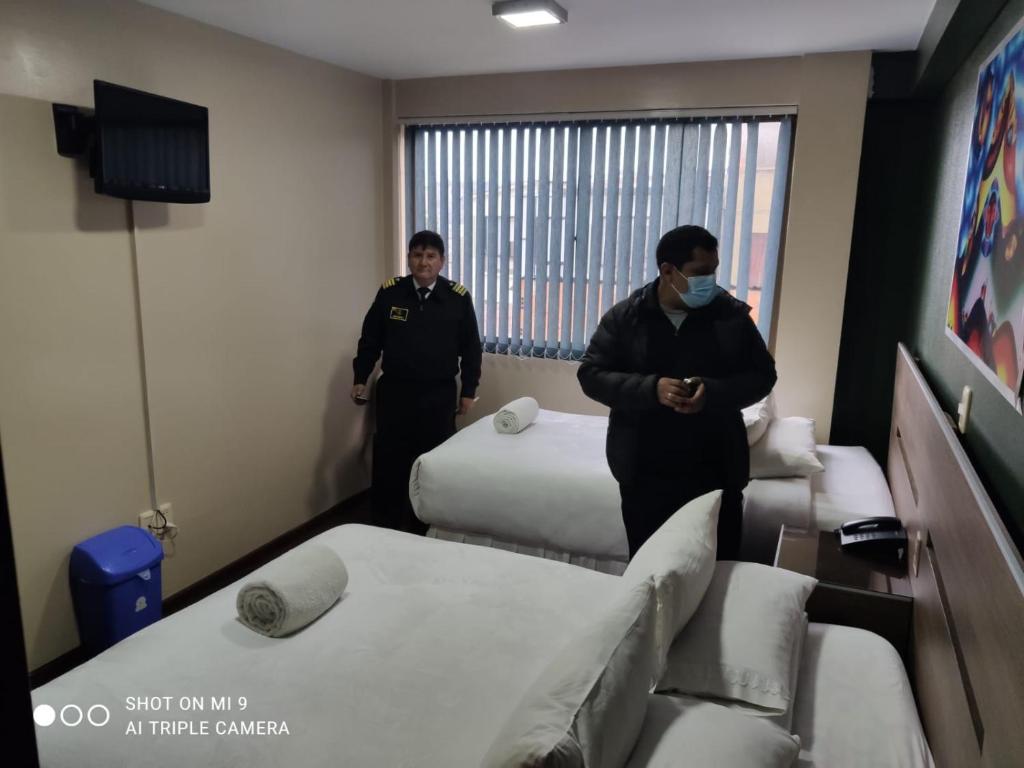 Hostal NAVAL photo 4