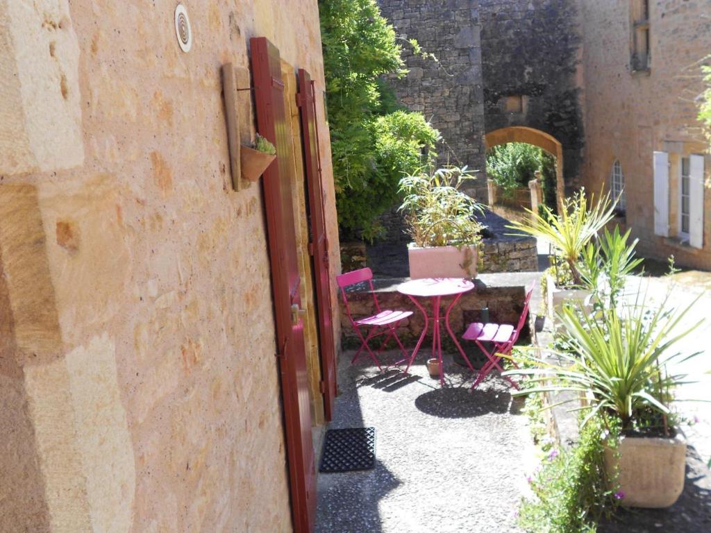 Appartement Biron, 2 pièces, 2 personnes - FR-1-616-122 photo 1