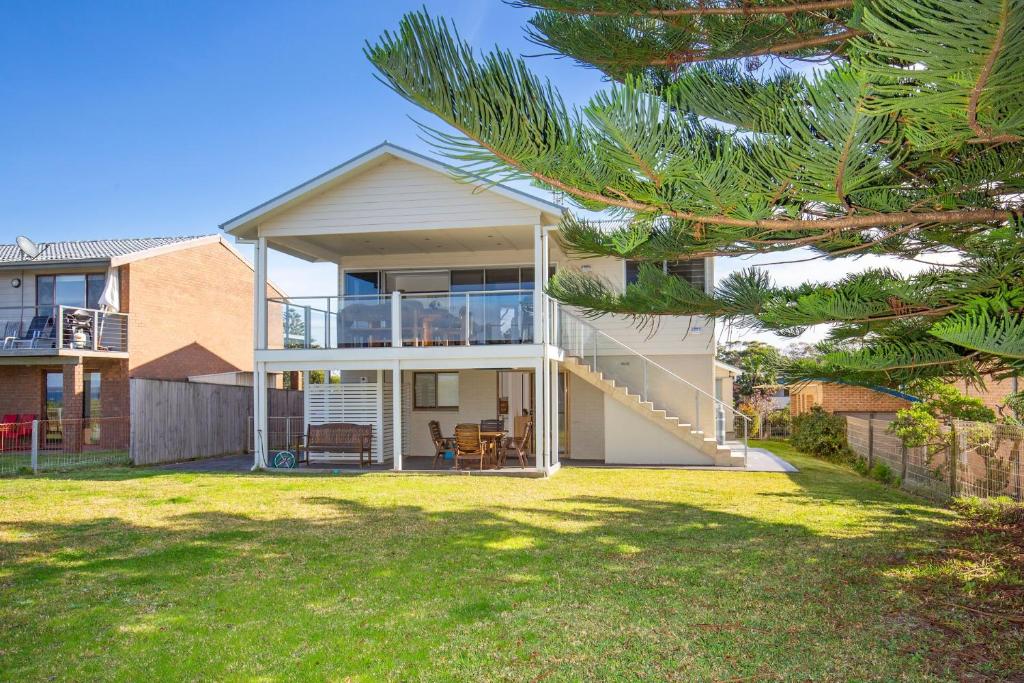 Watermans Pet Friendly 1 Min Walk to Beach photo 1