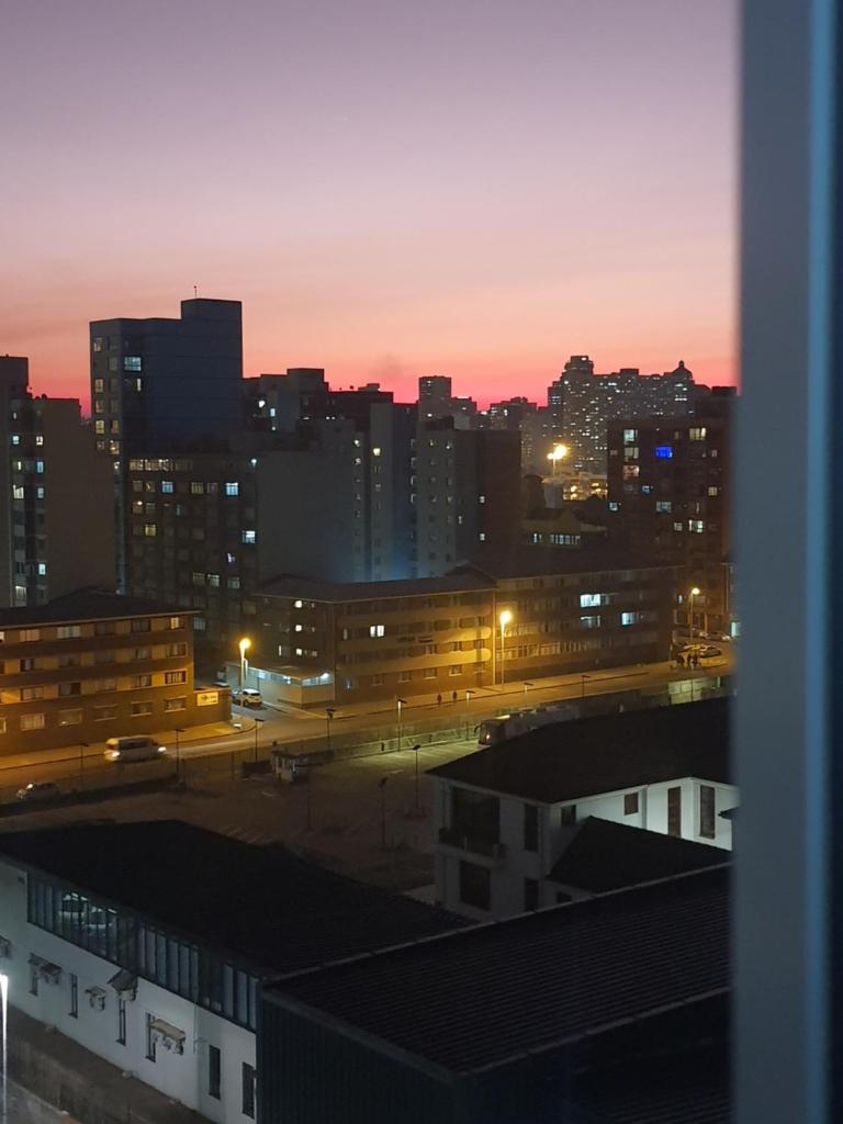 DURBAN BEACHFRONT Tenbury 903