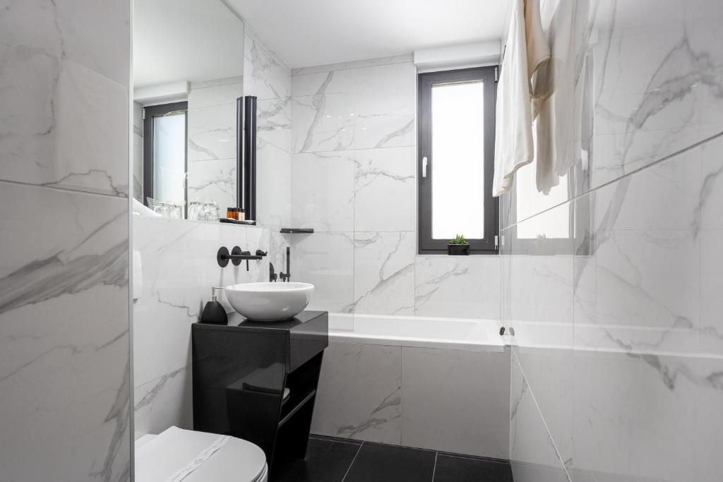 VIPo Prestige Apartments - Tap to explore photos