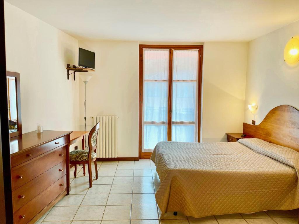 Hotel Edelweiss photo 4