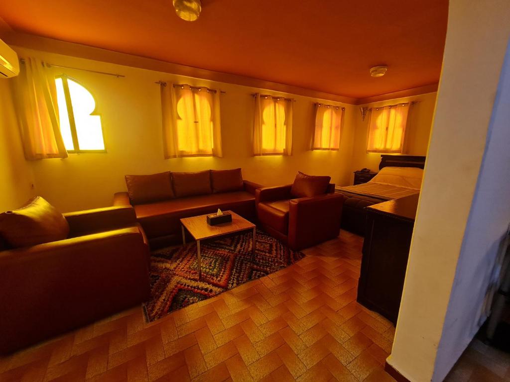 Targafit Hotel & Hammam - Tap to explore photos