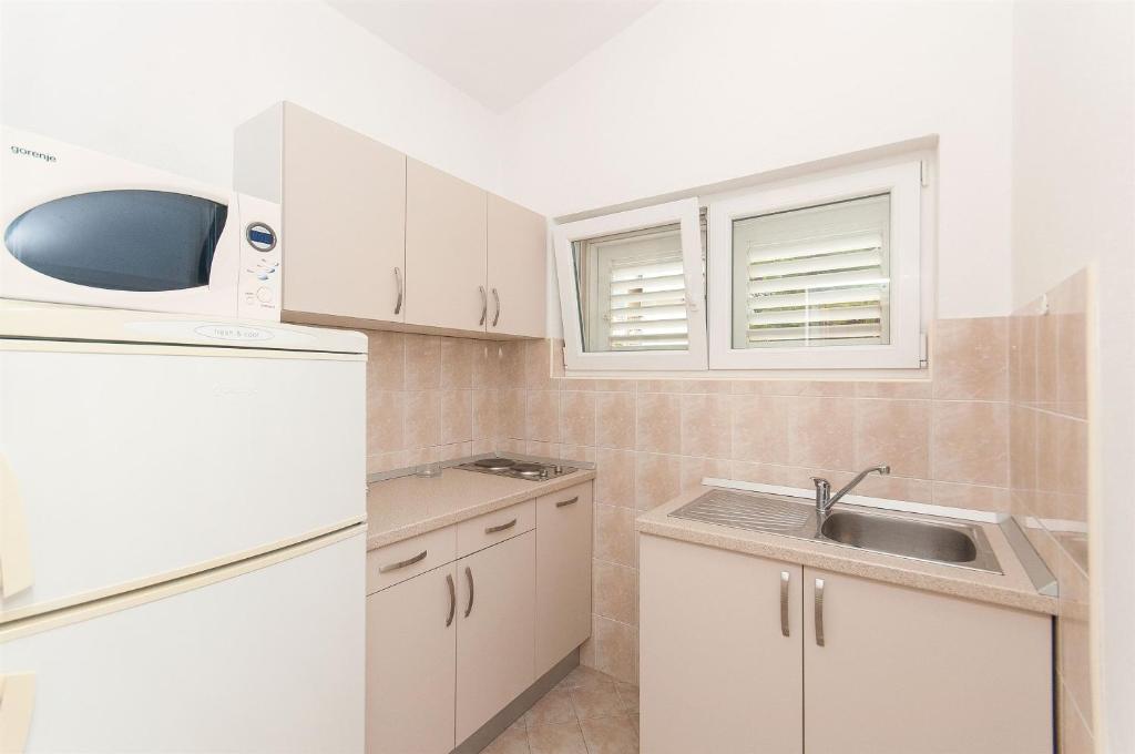Apartments Ante photo 2