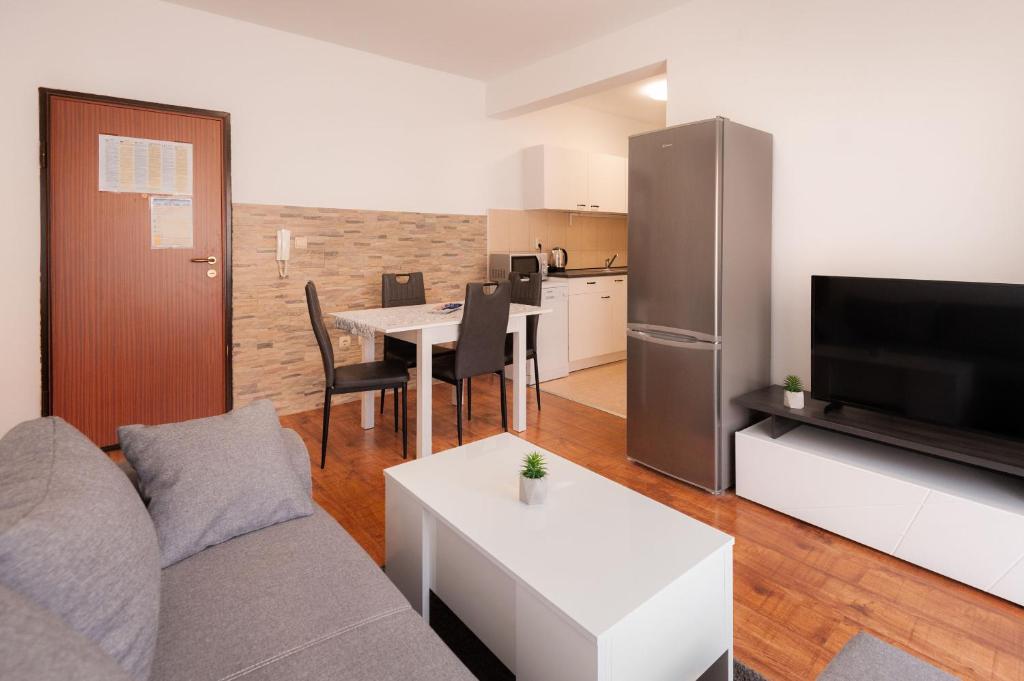 Apartment Katarina photo 2