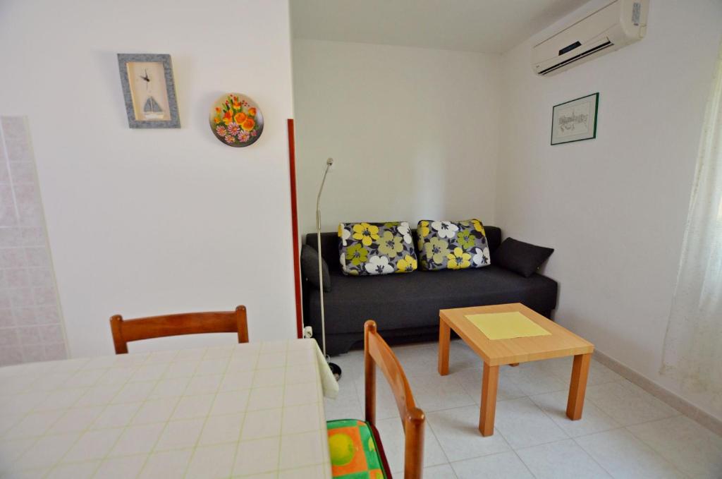 Apartment Ljiljana photo 2