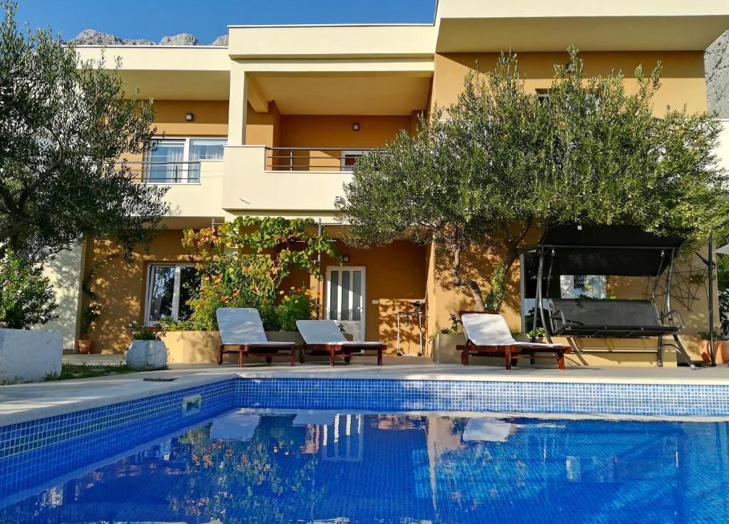 House Arija photo 2