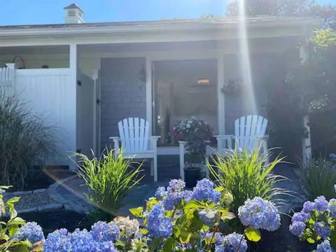 Allen Harbor Rentals photo 2