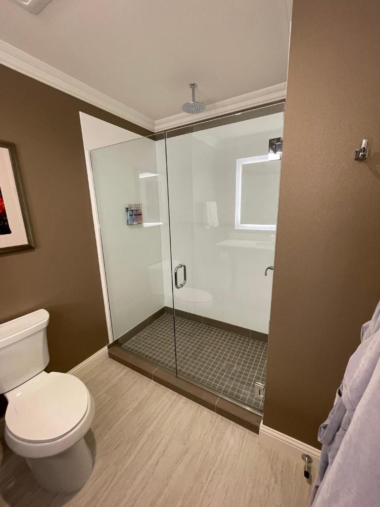 Majestic Inn and Spa photo 4