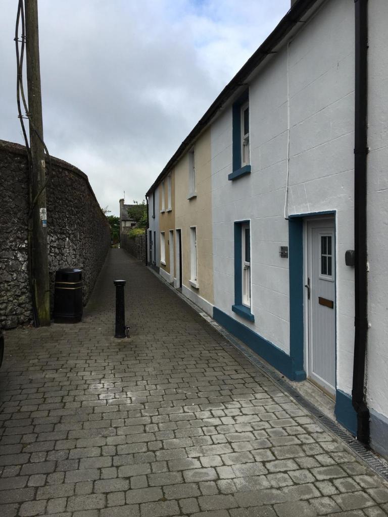 2 Agars Lane Cashel photo 4