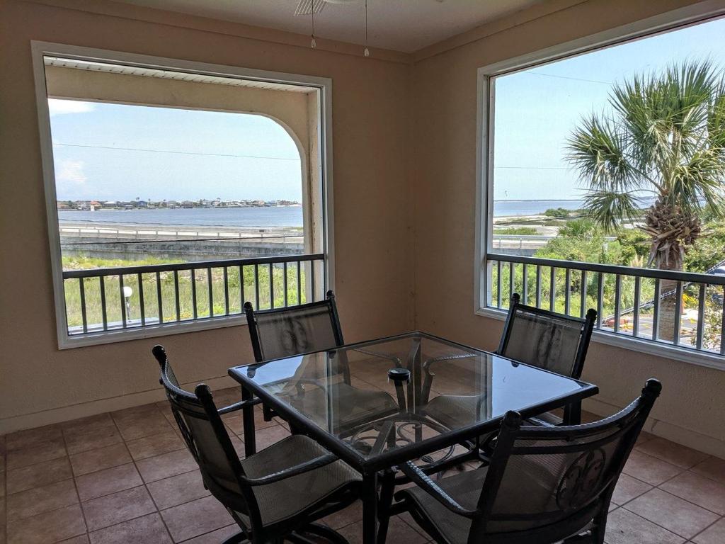 Inn at Camachee Harbor Deluxe Suite 25 photo 1