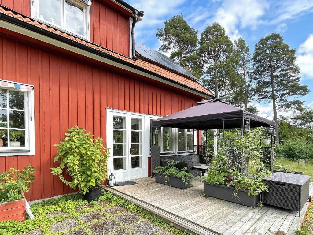 6 person holiday home in VRETA KLOSTER photo 4